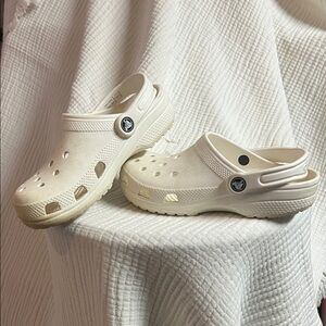 Crocs sz 3